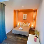 Divina - Grand Appartement, Baby-foot, Exterieur Thiers