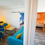 Apartment Divina - Grand Appartement, Baby-foot, Exterieur Thiers