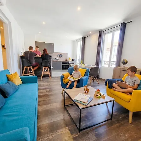 Divina - Grand Appartement, Baby-foot, Exterieur * Thiers