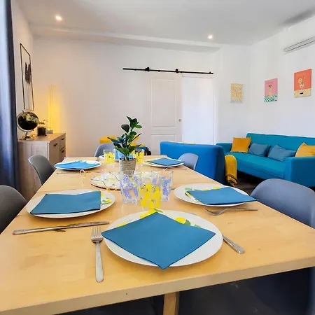 Divina - Grand Appartement, Baby-foot, Exterieur טייר