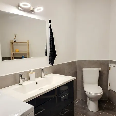 Divina - Grand Appartement, Baby-foot, Exterieur