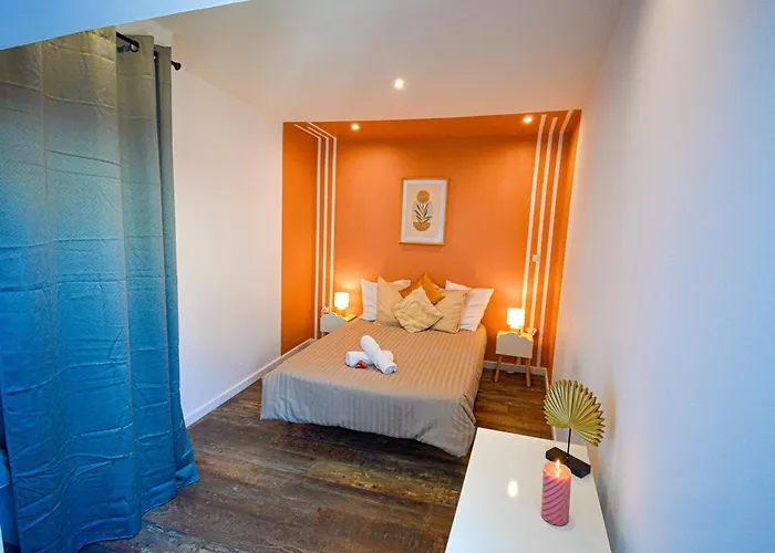 Divina - Grand Appartement, Baby-foot, Exterieur Thiers