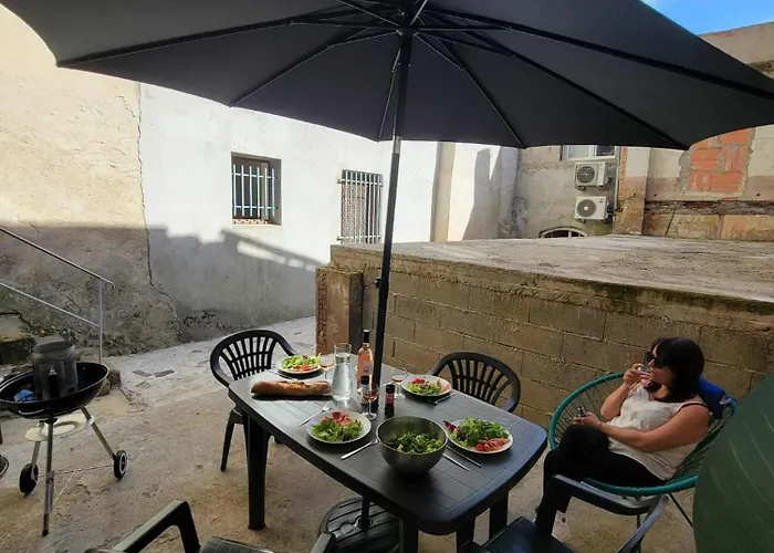 Lägenhet Divina - Grand Appartement, Baby-foot, Exterieur Thiers